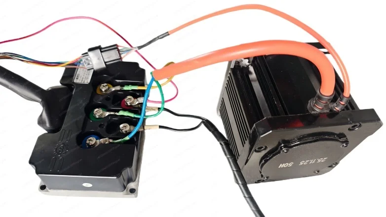 Export hot-selling 60V2500W3000RPM sine wave encoder motor plus remote drive controller set
Export hot-selling 60V2500W3000RPM sine wave encoder motor plus remote drive controller set