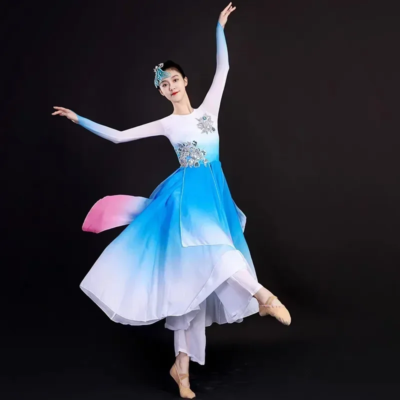 Elegant Chinese Folk Dance Classical Yangko Dance Women National Chinese Style Festival Dance Clothing
Elegant Chinese Folk Dance Classical Yangko Dance Women National Chinese Style Festival Dance Clothing