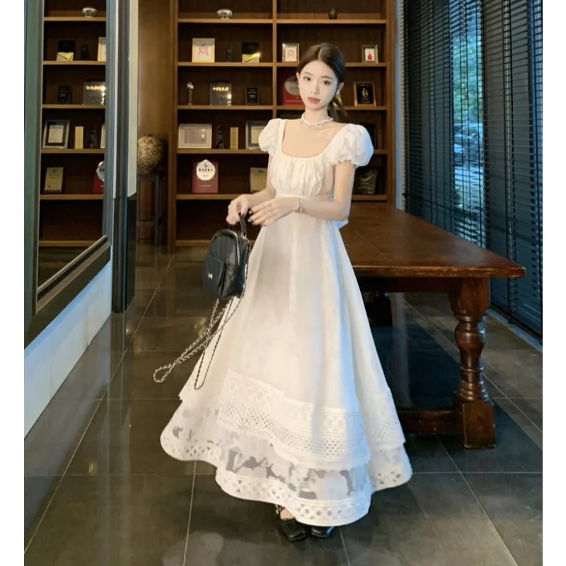 French Retro White Lace Patchwork Women's Dress 2026 Summer New Square Neck Palace Style Short Sleeves Maxi Dresses for Women
French Retro White Lace Patchwork Women's Dress 2026 Summer New Square Neck Palace Style Short Sleeves Maxi Dresses for Women