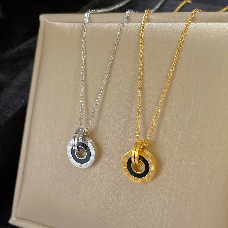 18K Gold Plated Roman Number Round Circle Pendant Necklace for Women O-chain Titanium Steel Vintage Necklace
18K Gold Plated Roman Number Round Circle Pendant Necklace for Women O-chain Titanium Steel Vintage Necklace
