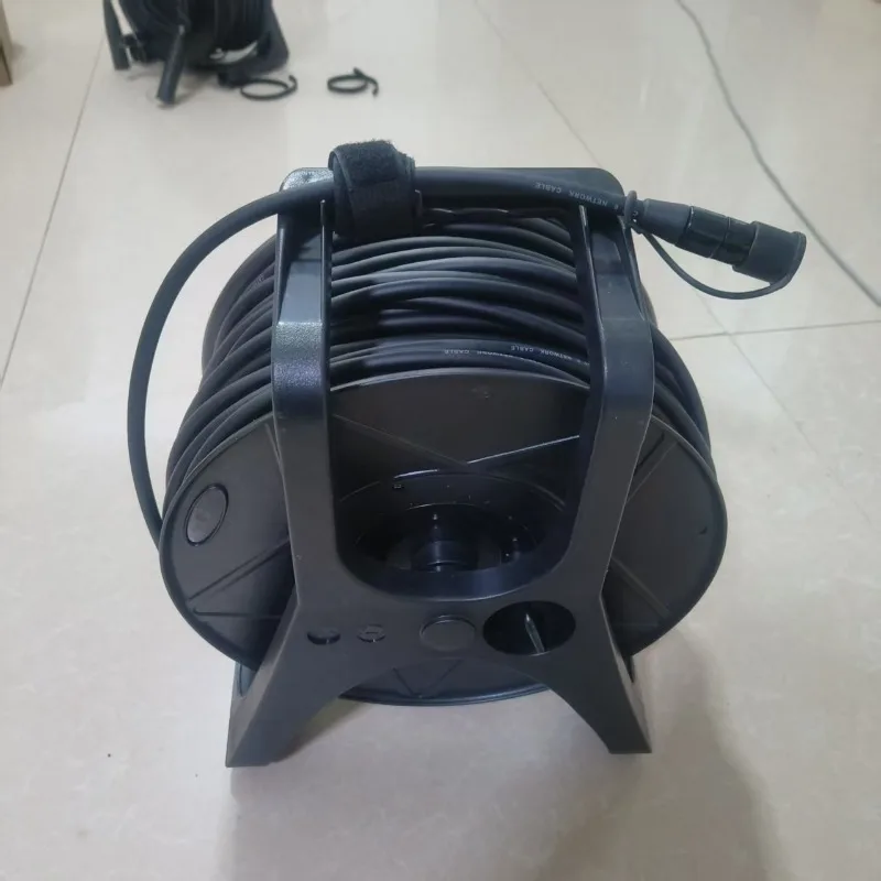 Stage performance lighting network cable Lighting console audio interface box special network cable Category 6 double shielding
Stage performance lighting network cable Lighting console audio interface box special network cable Category 6 double shielding