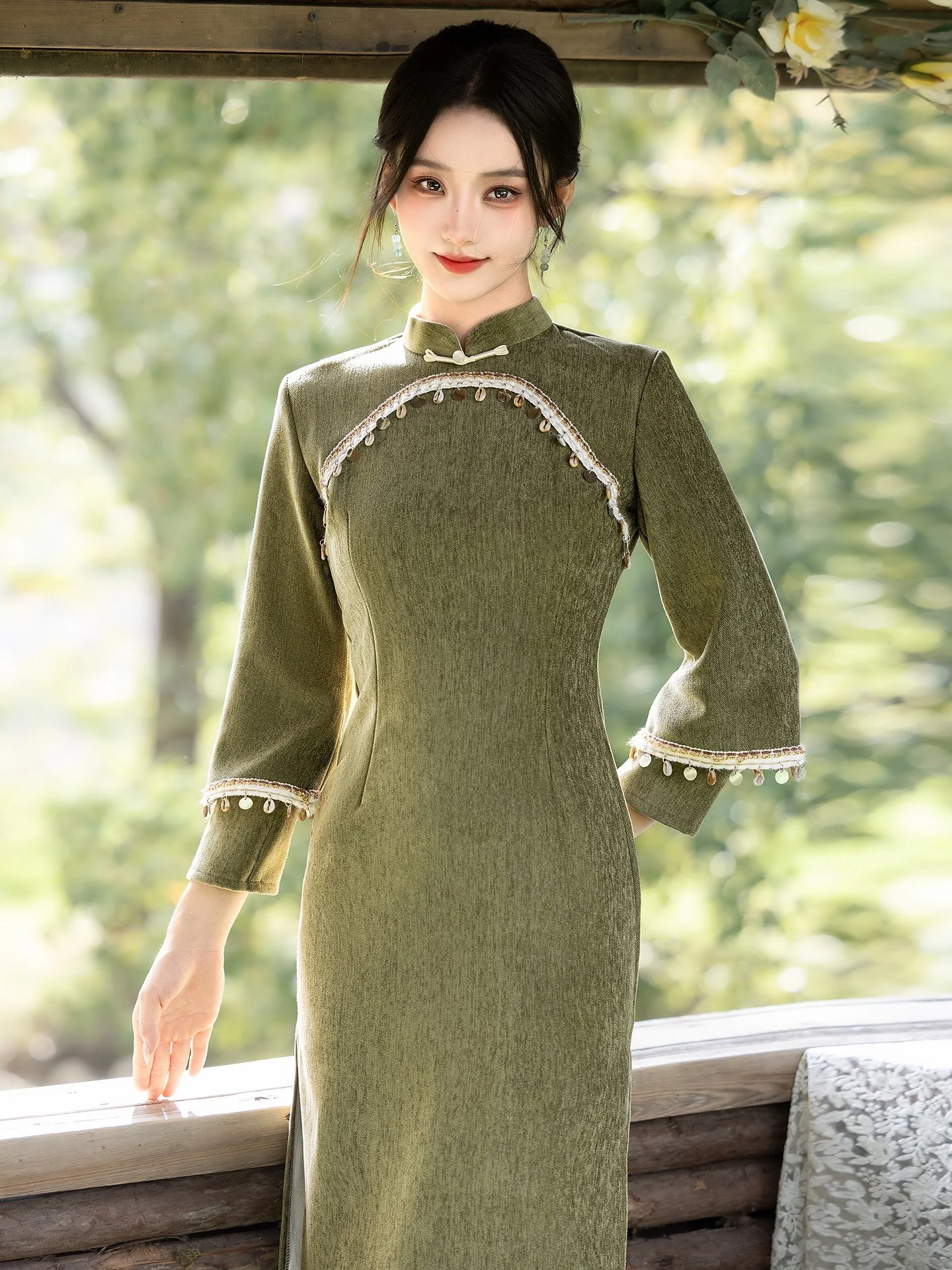 Новое поступление 2025: Длинное ретро-платье в китайском стиле для молодых женщин, повседневное, комфортное, дышащее, из полиэстера
Новое поступление 2025: Длинное ретро-платье в китайском стиле для молодых женщин, повседневное, комфортное, дышащее, из полиэстера