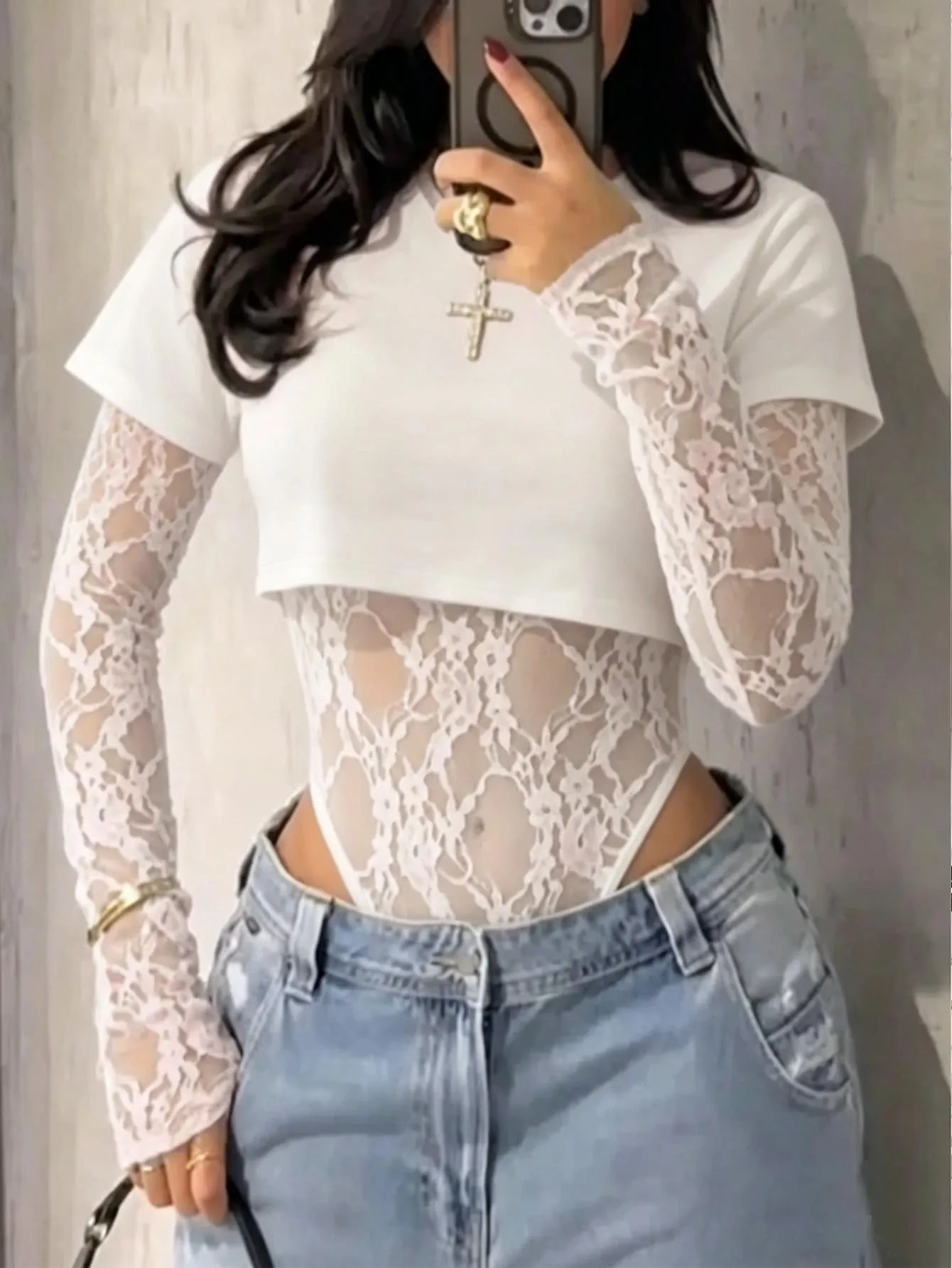 Y2K White Faux Two Piece Lace Bodysuit Women With Cropped T Shirt And Long Sleeve Lace Mesh Design Slim Fit Streetwear Top
Y2K White Faux Two Piece Lace Bodysuit Women With Cropped T Shirt And Long Sleeve Lace Mesh Design Slim Fit Streetwear Top