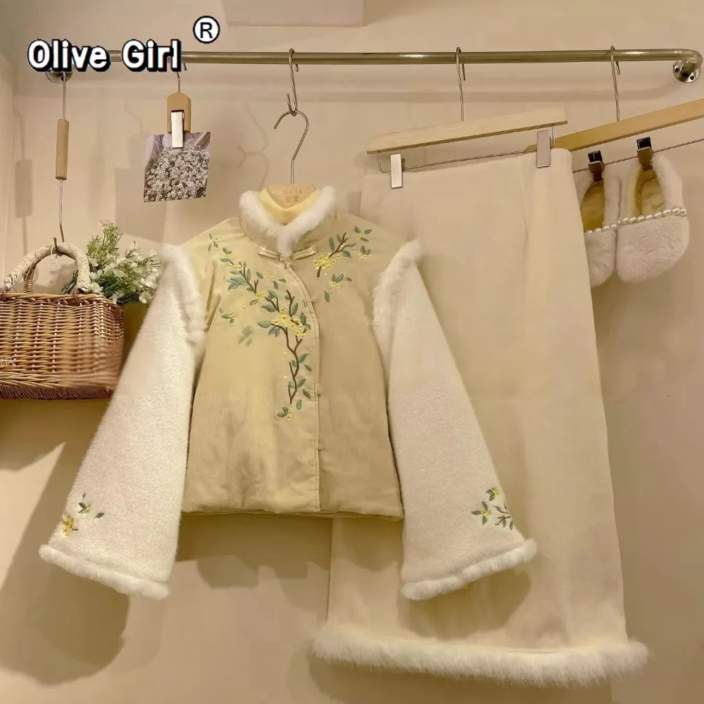 Осень-зима, верхнее пальто в стиле ретро с двумя вышитыми цветами + универсальная полуюбка, женская традиционная китайская одежда
Осень-зима, верхнее пальто в стиле ретро с двумя вышитыми цветами + универсальная полуюбка, женская традиционная китайская одежда