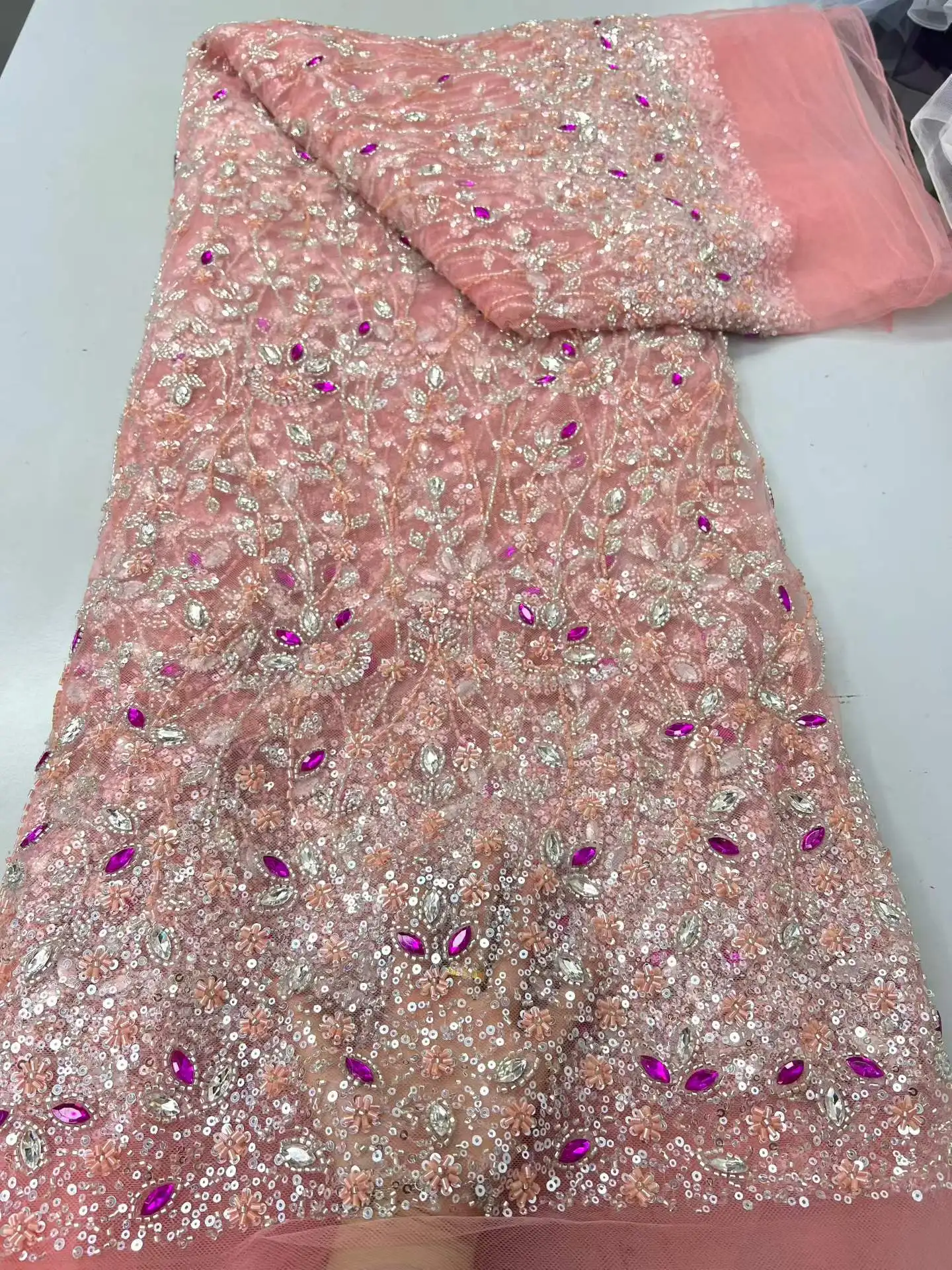 Fashion Pink French Mesh Beads Embroidery Sequins Stones Lace Fabric African Nigerian Groom Lace Fabric For Wedding Dress Women
Fashion Pink French Mesh Beads Embroidery Sequins Stones Lace Fabric African Nigerian Groom Lace Fabric For Wedding Dress Women