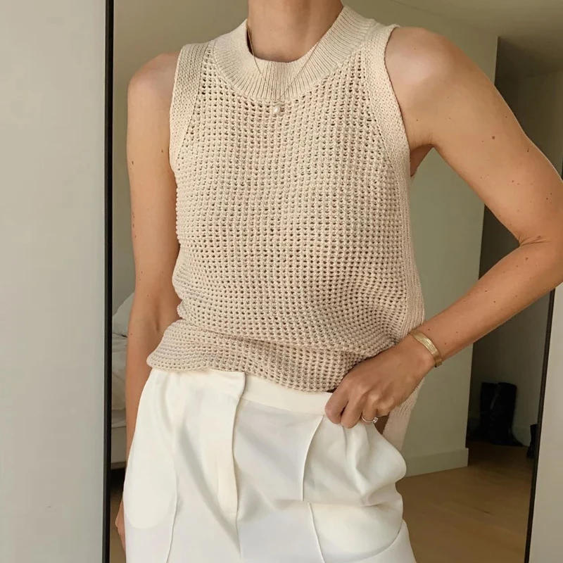New Sleeveless O-Neck Knitted Women Sweater Pullover Hollow Out Knit Sweater Women Tops Blusas Mujer De Moda 2024 Verano J977
New Sleeveless O-Neck Knitted Women Sweater Pullover Hollow Out Knit Sweater Women Tops Blusas Mujer De Moda 2024 Verano J977