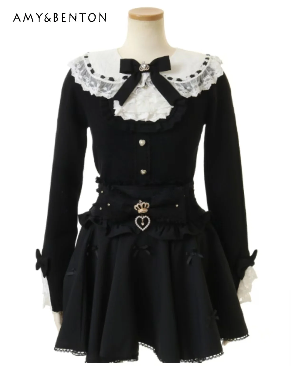 Japanese Detachable Lace Doll Collar Long-sleeved Knitted Pullover Sweet Cute Girl Ruffle Edge Bow Knitted Sweater Women Lolita
Japanese Detachable Lace Doll Collar Long-sleeved Knitted Pullover Sweet Cute Girl Ruffle Edge Bow Knitted Sweater Women Lolita
