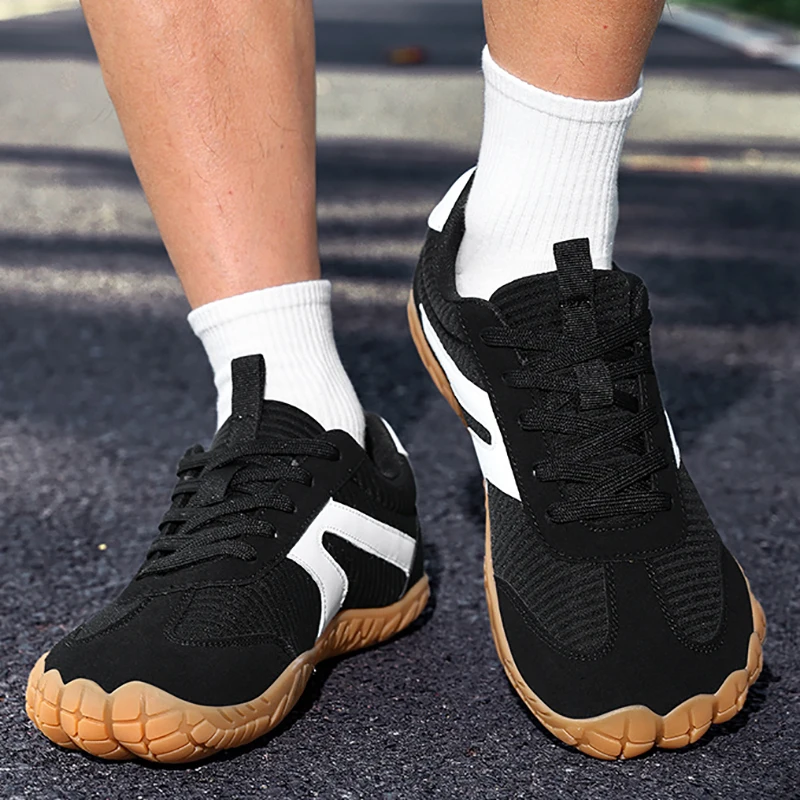Women's And Men's Wide Toe Breathable Upper Barefoot Shoes Minimalist Zero-drop Shoes Non-slip Lace Up Retro Casual Sports Shoes
Women's And Men's Wide Toe Breathable Upper Barefoot Shoes Minimalist Zero-drop Shoes Non-slip Lace Up Retro Casual Sports Shoes