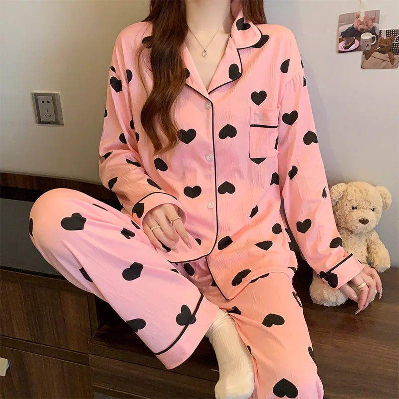 Korean Ins High-End Love Pink and Tender Sleepwear for Women in Spring and Autumn New Long Sleeved Loose Suit Home Clothes
Korean Ins High-End Love Pink and Tender Sleepwear for Women in Spring and Autumn New Long Sleeved Loose Suit Home Clothes