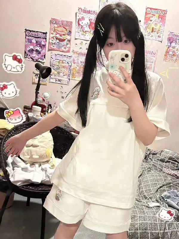 Cute Sweet Japanese Style Two-Piece Set for Junior High School Students in Beige Casual Sportswear Comfortable Short Sleeve
Cute Sweet Japanese Style Two-Piece Set for Junior High School Students in Beige Casual Sportswear Comfortable Short Sleeve