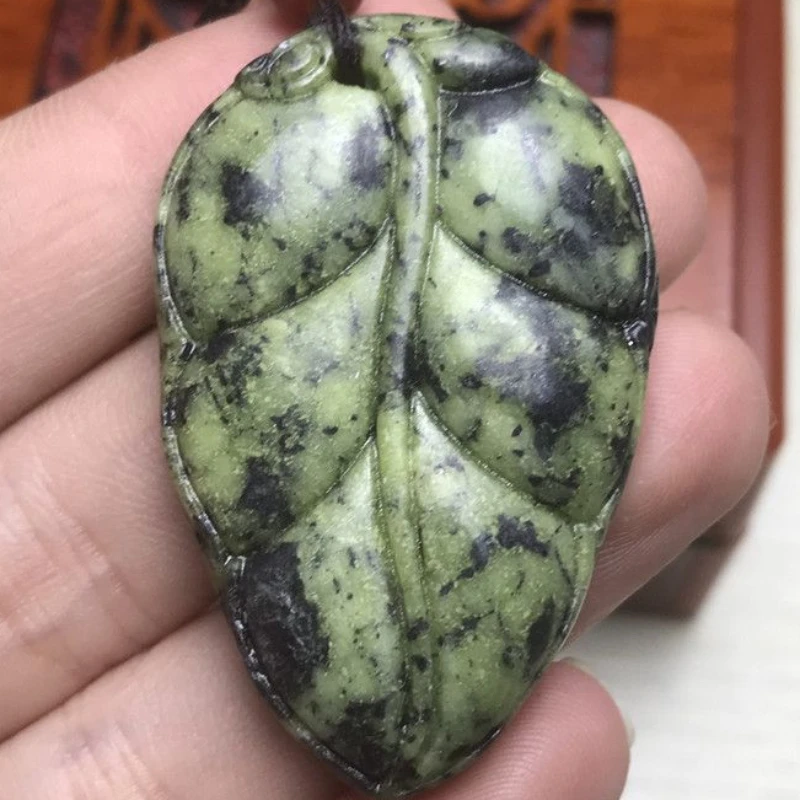 Golden Branches and Jade Leaves Pendant, Medicine King Stone Leaf Necklace, Magnetic Therapy Leaf Jade Pendant, Couple Style
Golden Branches and Jade Leaves Pendant, Medicine King Stone Leaf Necklace, Magnetic Therapy Leaf Jade Pendant, Couple Style