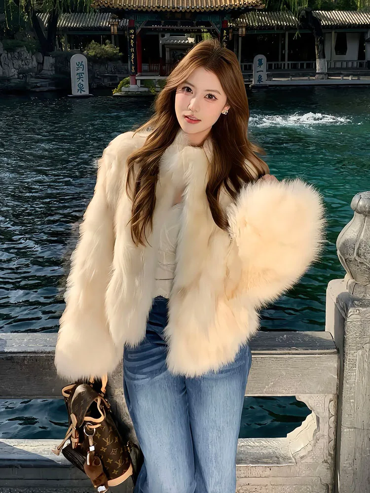 Искусственная меховая шуба из имитации кожи и меха, теплая зимняя повседневная модная верхняя одежда
Искусственная меховая шуба из имитации кожи и меха, теплая зимняя повседневная модная верхняя одежда