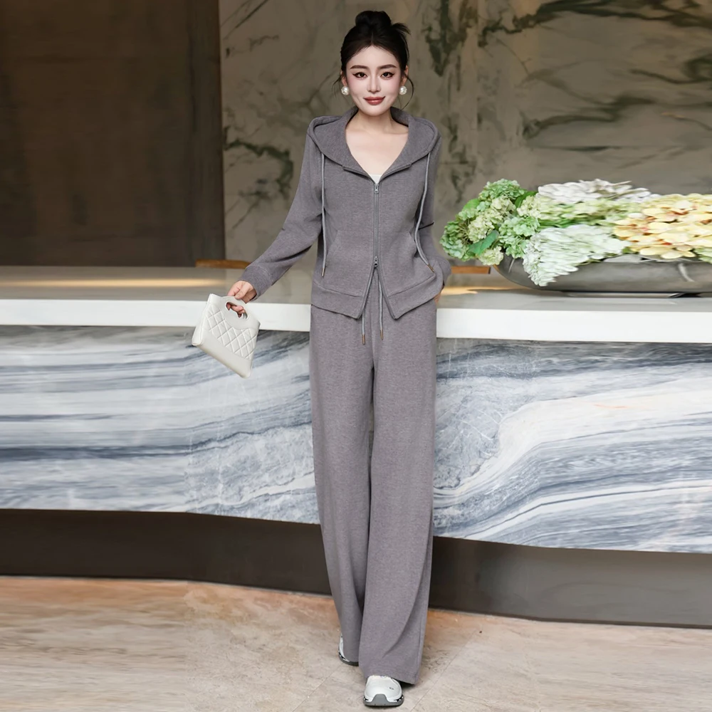 ZJYT Autumn New Sports Pants Set 2 Piece Womens Outfit 2025 New High Fashion Long Sleeve Hooded Neck Hoodies Sweatshirt Suits
ZJYT Autumn New Sports Pants Set 2 Piece Womens Outfit 2025 New High Fashion Long Sleeve Hooded Neck Hoodies Sweatshirt Suits