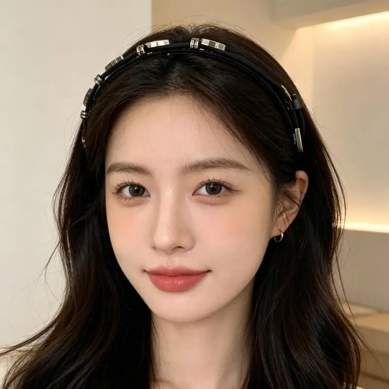 A52E Elegant Star Decorated Headband Hair Hoop Suitable For Various Occasion
A52E Elegant Star Decorated Headband Hair Hoop Suitable For Various Occasion