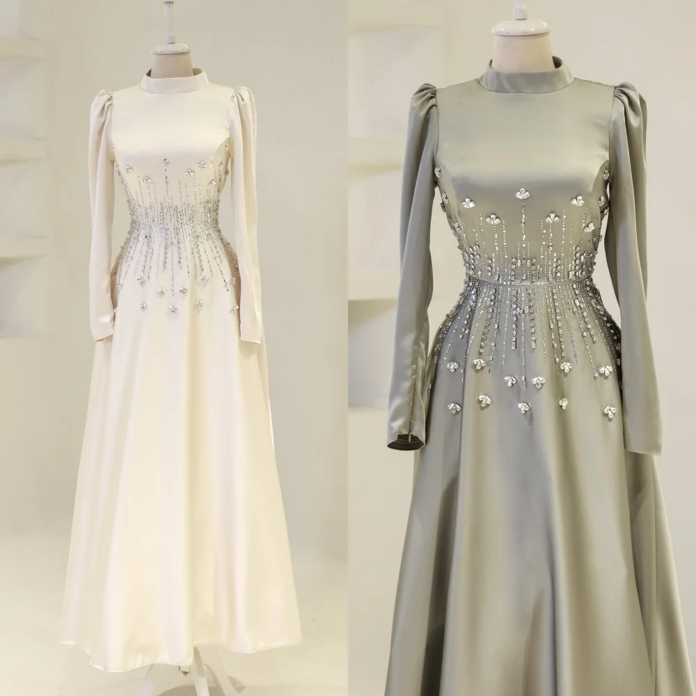 Индивидуальные платья-миди Charmeuse Rhinestone Sparkle с высоким воротником и трапецией на заказ, изысканные вечерние платья فساتين الحفلات
Индивидуальные платья-миди Charmeuse Rhinestone Sparkle с высоким воротником и трапецией на заказ, изысканные вечерние платья فساتين الحفلات