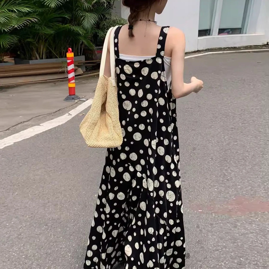 Retro Polka Dot Wide Leg Pants Women's Summer New Loose Casual Lazy Sle V-Ne Strap One-Piece Pants Commute Sle High Waist
Retro Polka Dot Wide Leg Pants Women's Summer New Loose Casual Lazy Sle V-Ne Strap One-Piece Pants Commute Sle High Waist