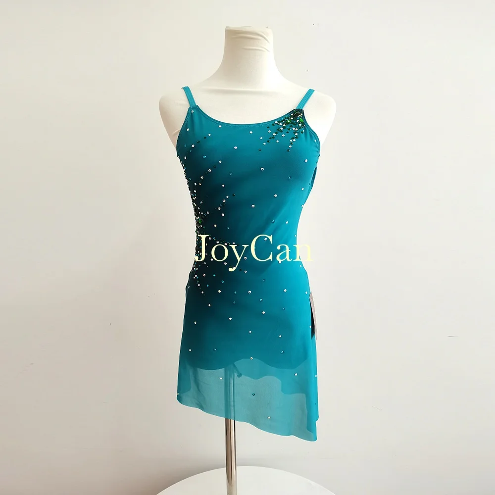 JoyCan Ice Figure Skating Dress Girls Red Spandex Stretchy Mesh Competition Dance Wear Customized JC785
JoyCan Ice Figure Skating Dress Girls Red Spandex Stretchy Mesh Competition Dance Wear Customized JC785