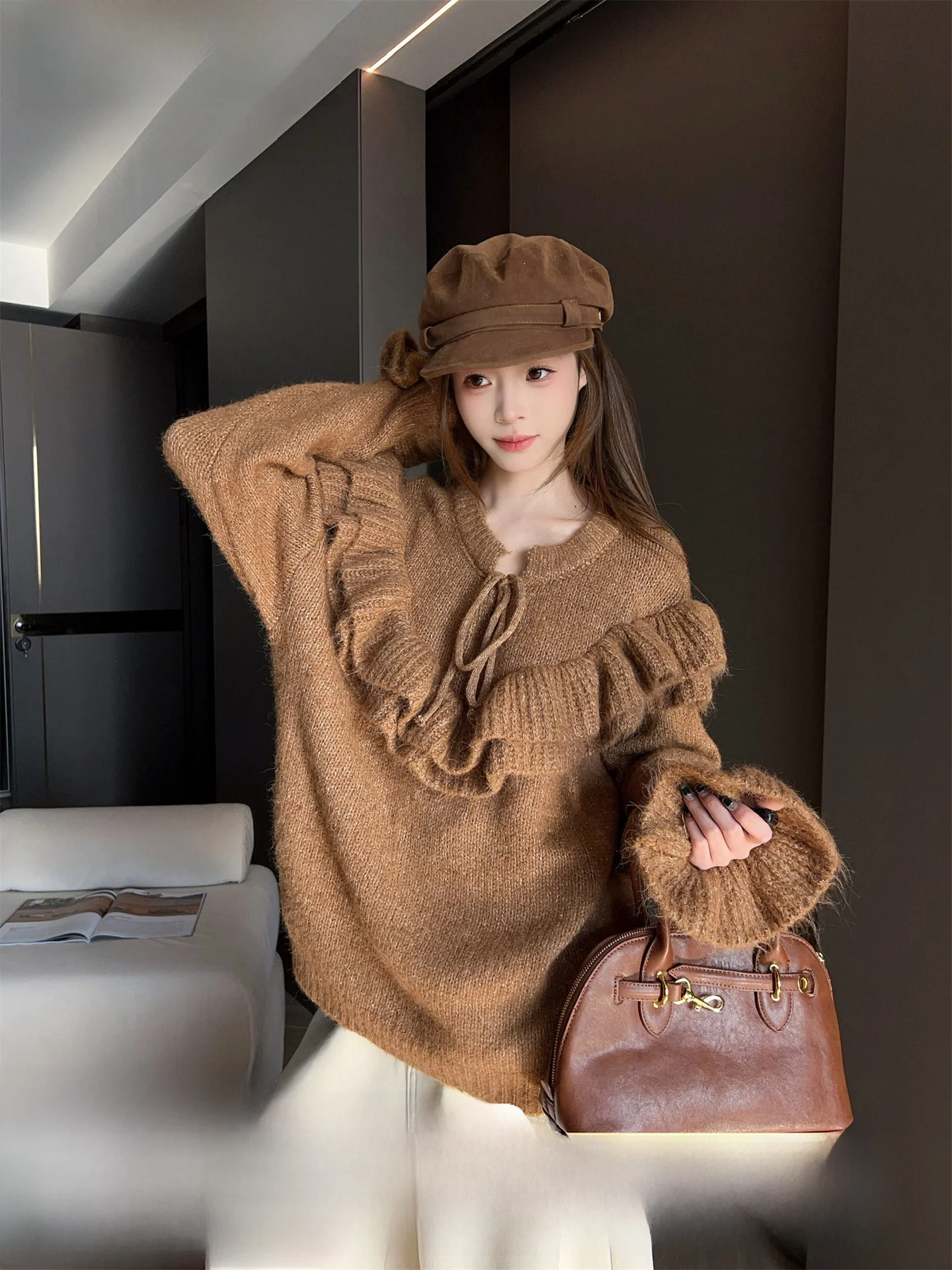 Retro Overhead Sweater Women's Loose Versatile Autumn Winter New Style Lazy Style Top for Small Figures Soft Material
Retro Overhead Sweater Women's Loose Versatile Autumn Winter New Style Lazy Style Top for Small Figures Soft Material
