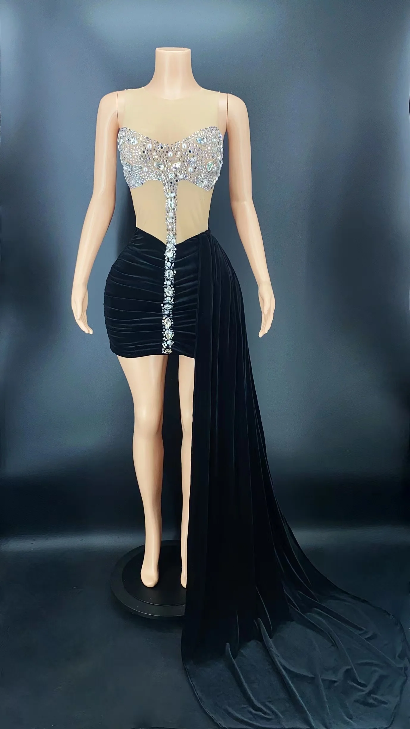 Women Sexy Stage Sleeveless Mesh CrystalsRhinstones Transparent Short Mini DressEvening Birthday Wedding Stretch DanceDress
Women Sexy Stage Sleeveless Mesh CrystalsRhinstones Transparent Short Mini DressEvening Birthday Wedding Stretch DanceDress