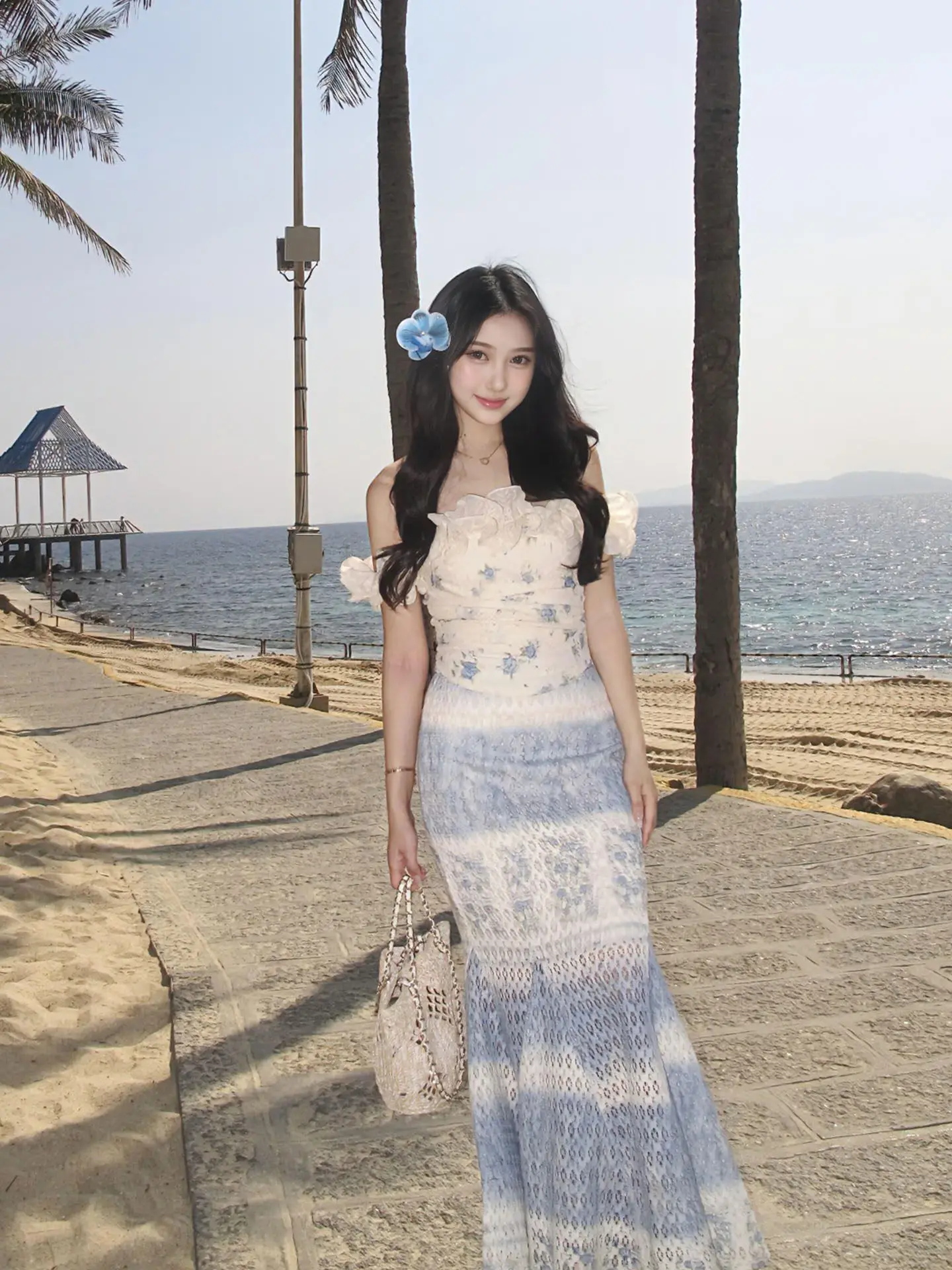 Dopamine Boosting Gradient Floral Halter Top And Skirt Set Women's Summer Fashion Two-Piece Suit High Waist Fish Tail Skirt
Dopamine Boosting Gradient Floral Halter Top And Skirt Set Women's Summer Fashion Two-Piece Suit High Waist Fish Tail Skirt