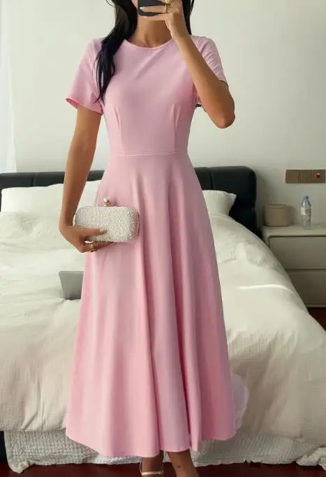 Womens Dresses 2026 Spring Summer New Solid Color Elegant Round Neck Short Sleeve High Waist Temperament Slim Fit Long Dress
Womens Dresses 2026 Spring Summer New Solid Color Elegant Round Neck Short Sleeve High Waist Temperament Slim Fit Long Dress