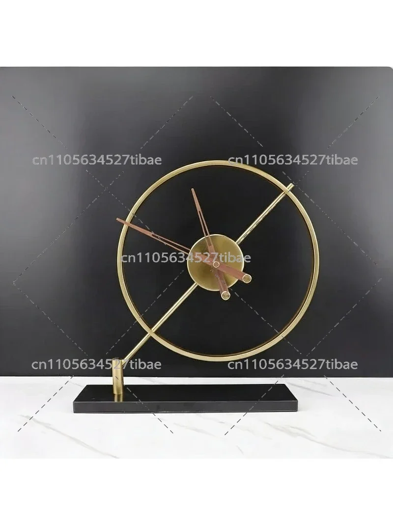 Luxury European Style Desktop Clock High-End Desk Ornament Soft Home Accessory for Living Room Entrance Hotel TV Cabinet
Luxury European Style Desktop Clock High-End Desk Ornament Soft Home Accessory for Living Room Entrance Hotel TV Cabinet