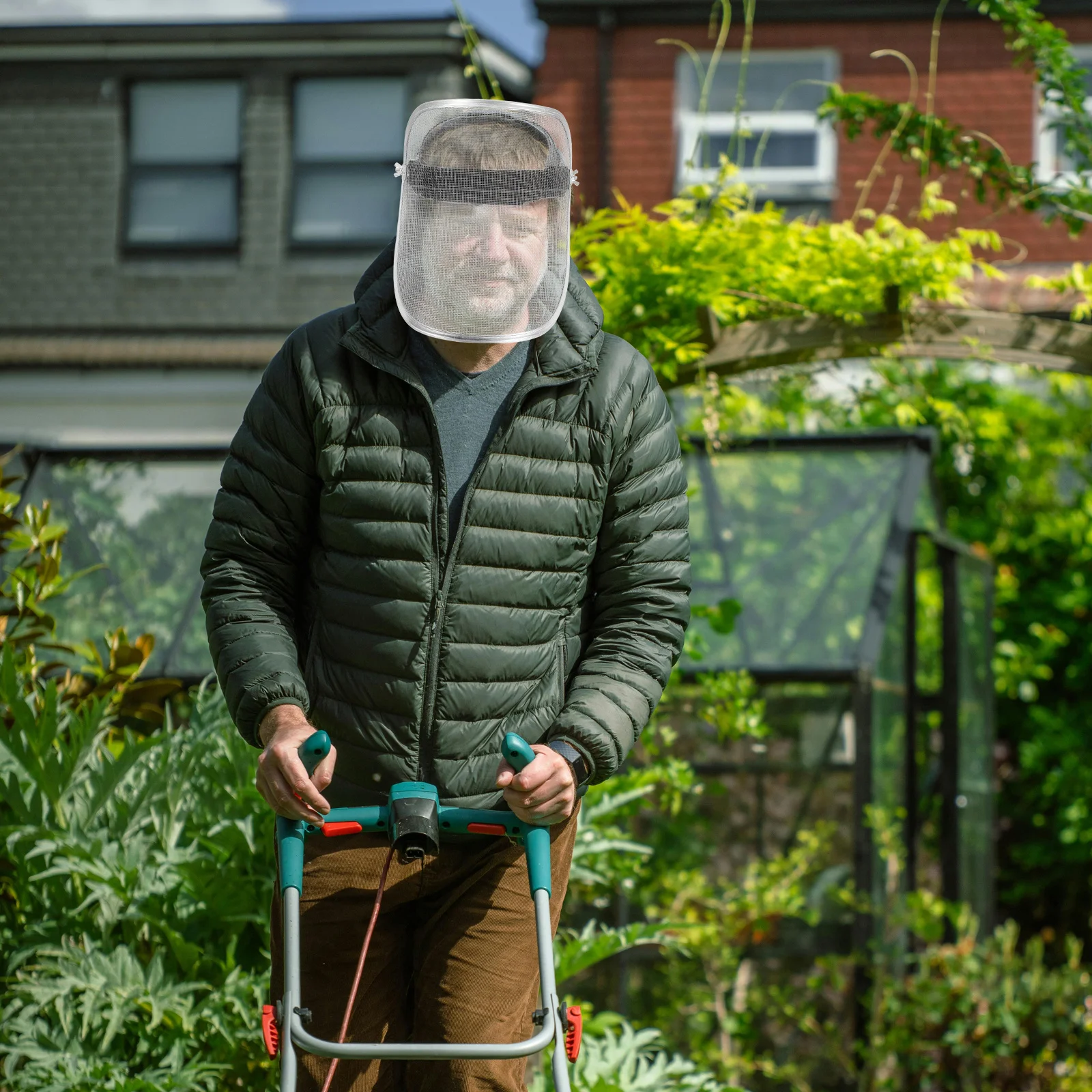 Explosion-Proof Face Screen Stainless Steel Mesh Protector for Grass Trimming Sandblasting Mower Safety Mask Outdoor Forestry
Explosion-Proof Face Screen Stainless Steel Mesh Protector for Grass Trimming Sandblasting Mower Safety Mask Outdoor Forestry