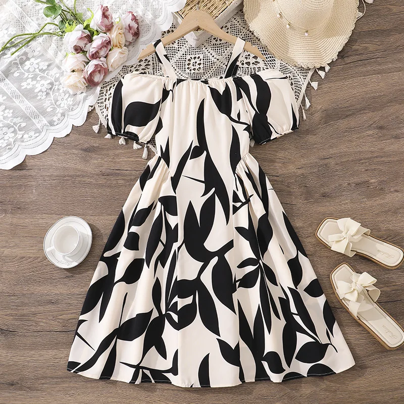 European American 2026 Spring/Summer New Fashion Style Unique Strapless Dress with Sleeve Printed and Waist-Slimming Design
European American 2026 Spring/Summer New Fashion Style Unique Strapless Dress with Sleeve Printed and Waist-Slimming Design