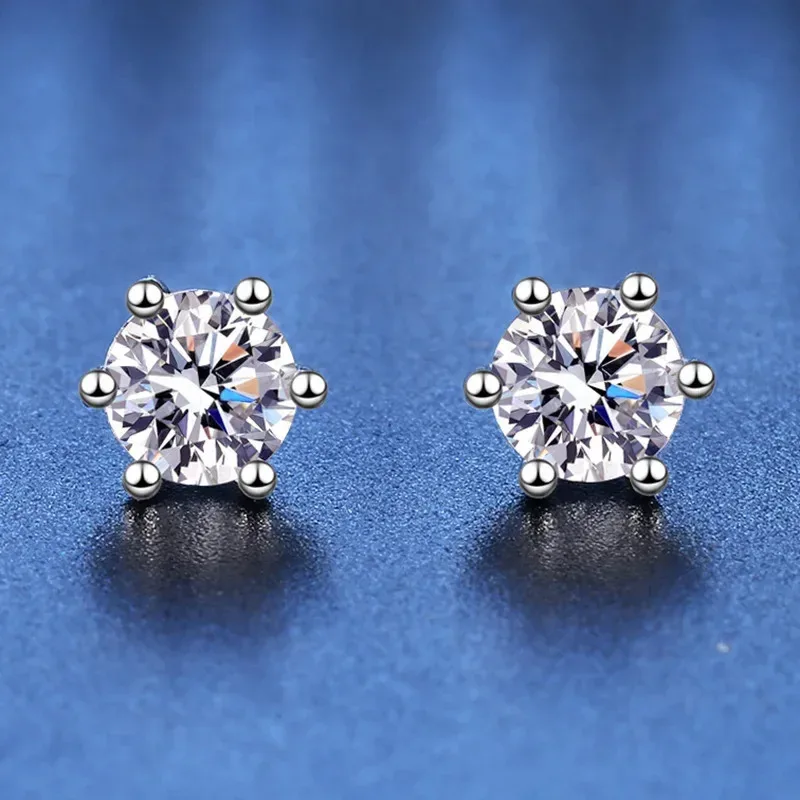 Luxury 0.3/0.5/1/2 Carat GRA Certified Moissanite Diamond Stud Earrings, Wedding Jewelry Platinum PT950 Women Classic Earring
Luxury 0.3/0.5/1/2 Carat GRA Certified Moissanite Diamond Stud Earrings, Wedding Jewelry Platinum PT950 Women Classic Earring