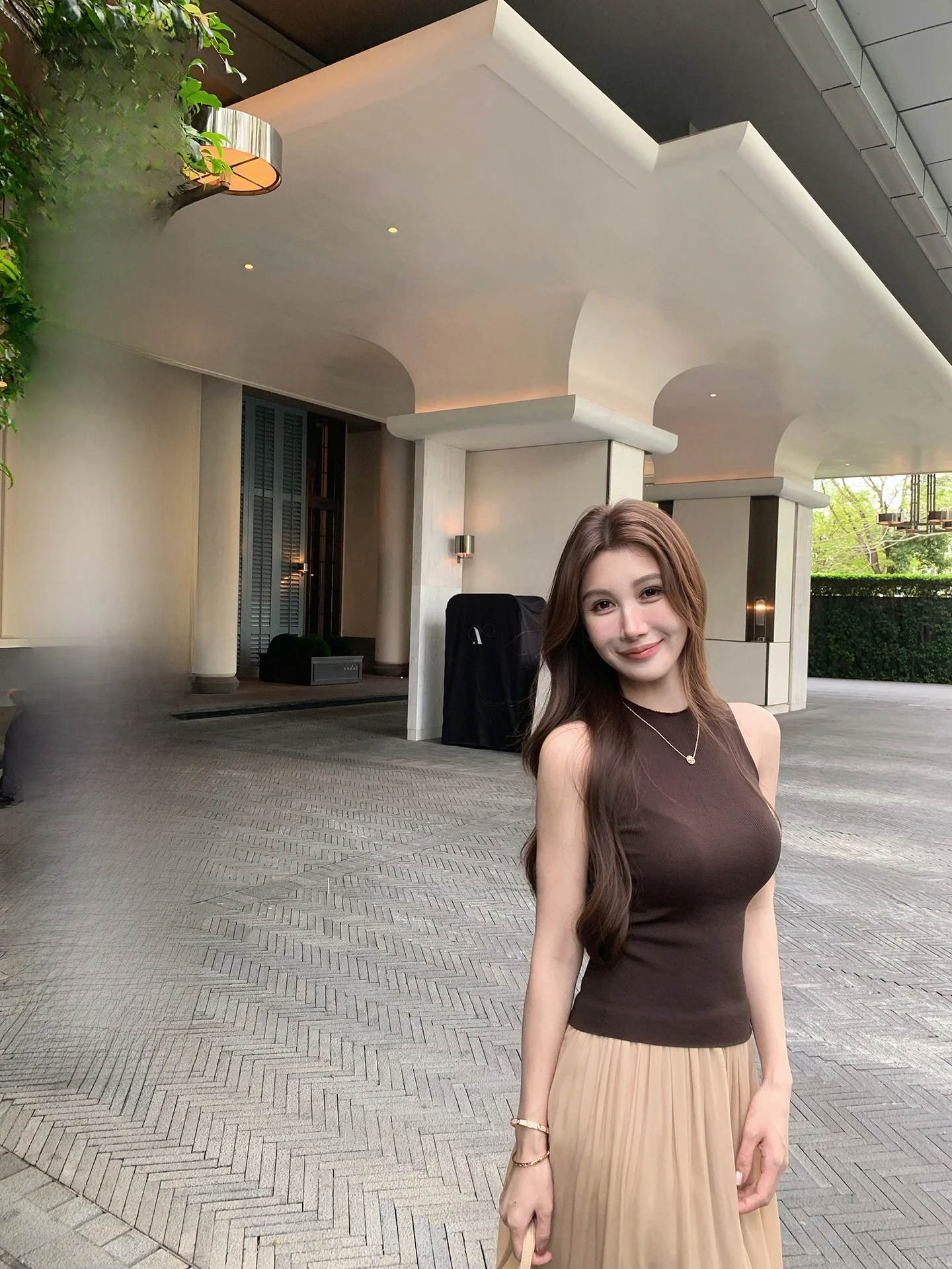 Yuyueer Summer Sleeveless Knitted Vest Women's Slim Fit round Neck T-Shirt Korean Style Commute Fashion Casual Top
Yuyueer Summer Sleeveless Knitted Vest Women's Slim Fit round Neck T-Shirt Korean Style Commute Fashion Casual Top