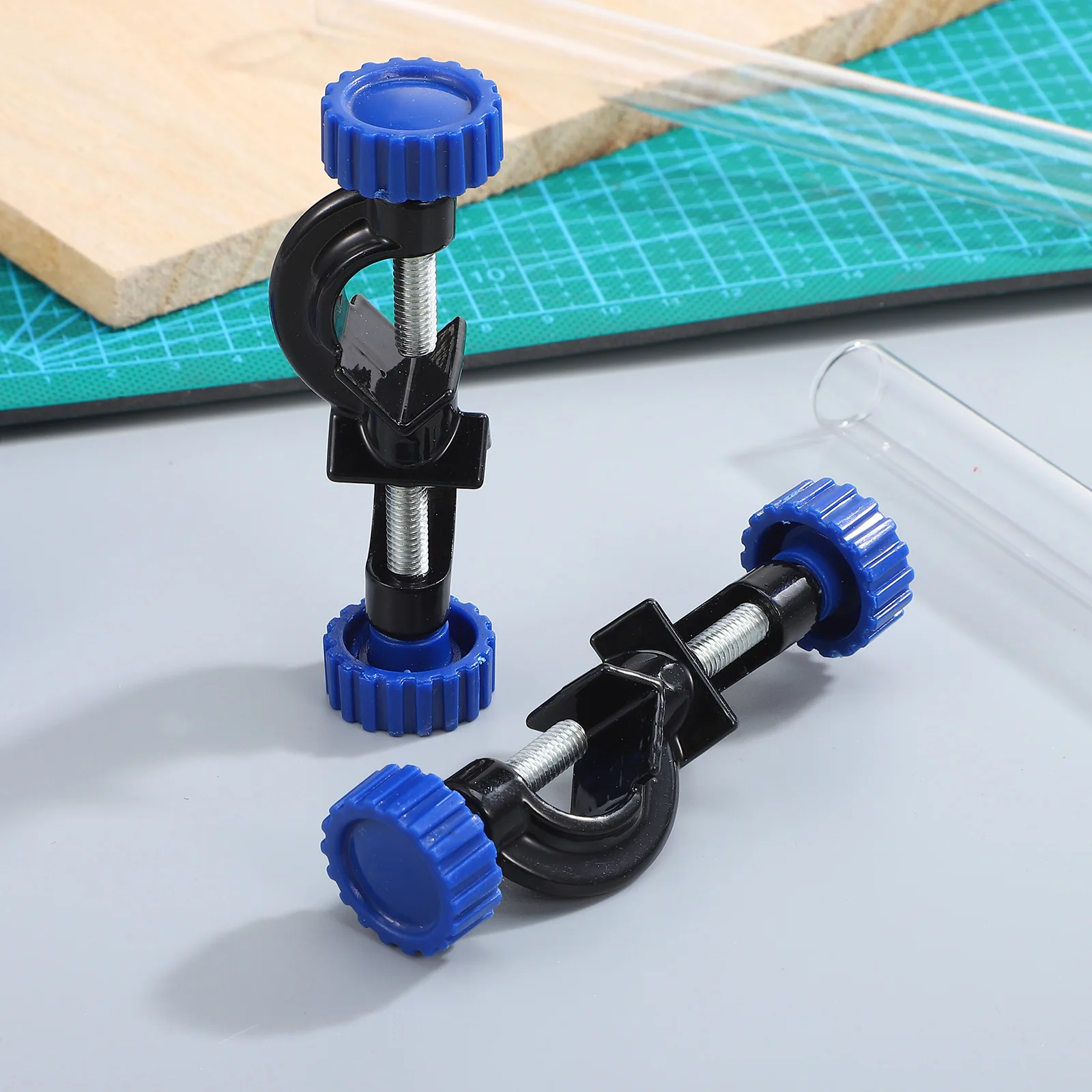 2 Pcs Adjustable Bosshead Clamp Holder Right Angle Knob Alloy Clip Aluminum Plastic Spraying
2 Pcs Adjustable Bosshead Clamp Holder Right Angle Knob Alloy Clip Aluminum Plastic Spraying