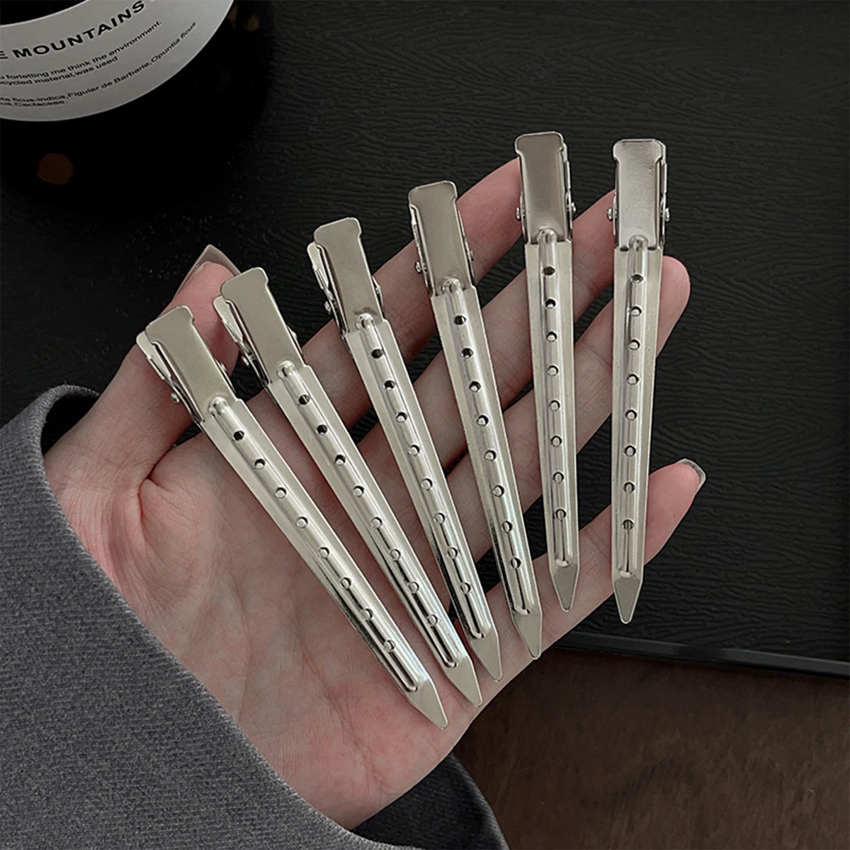 6pcs Hair root fixing, fluffy hairpins, women's markless bangs, styling, hairpins, makeup, positioning, duckbill clips, headwear
6pcs Hair root fixing, fluffy hairpins, women's markless bangs, styling, hairpins, makeup, positioning, duckbill clips, headwear