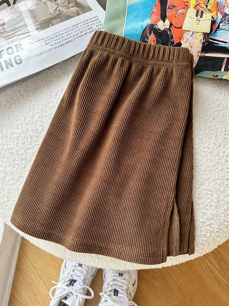 Women's Autumn Winter Corduroy Sweatirt Base Layer Trousers High Waist A-Line Skirt ort Length Open Split Design
Women's Autumn Winter Corduroy Sweatirt Base Layer Trousers High Waist A-Line Skirt ort Length Open Split Design