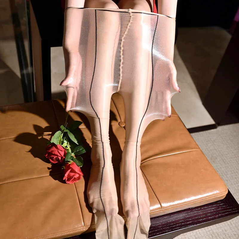 0D ultra-thin Oil Shine Tights Stockings Glossy Thin High Elastic Silky Pantyhose Bare Leg Anti-hook Sexy Women Tights
0D ultra-thin Oil Shine Tights Stockings Glossy Thin High Elastic Silky Pantyhose Bare Leg Anti-hook Sexy Women Tights