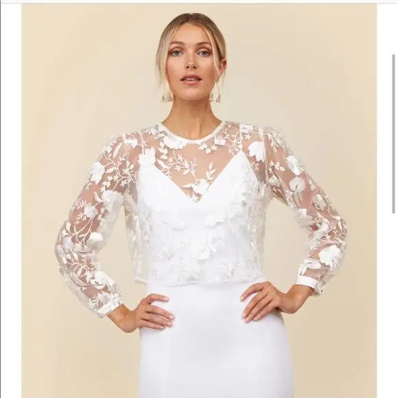 Свадебное болеро для вечернего платья, кружевное, с длинными рукавами, круглым вырезом, аксессуары для невесты, женское свадебное пальто
Свадебное болеро для вечернего платья, кружевное, с длинными рукавами, круглым вырезом, аксессуары для невесты, женское свадебное пальто