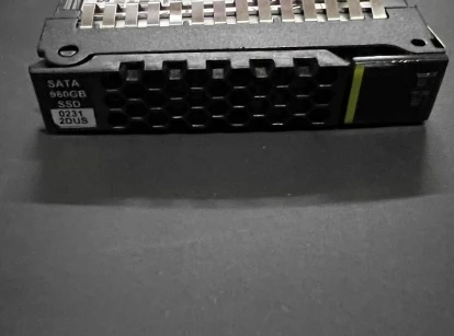 960G S4500 02312DUS 960GB SSD SATA 2,5 дюйма, серверный жесткий диск
960G S4500 02312DUS 960GB SSD SATA 2,5 дюйма, серверный жесткий диск