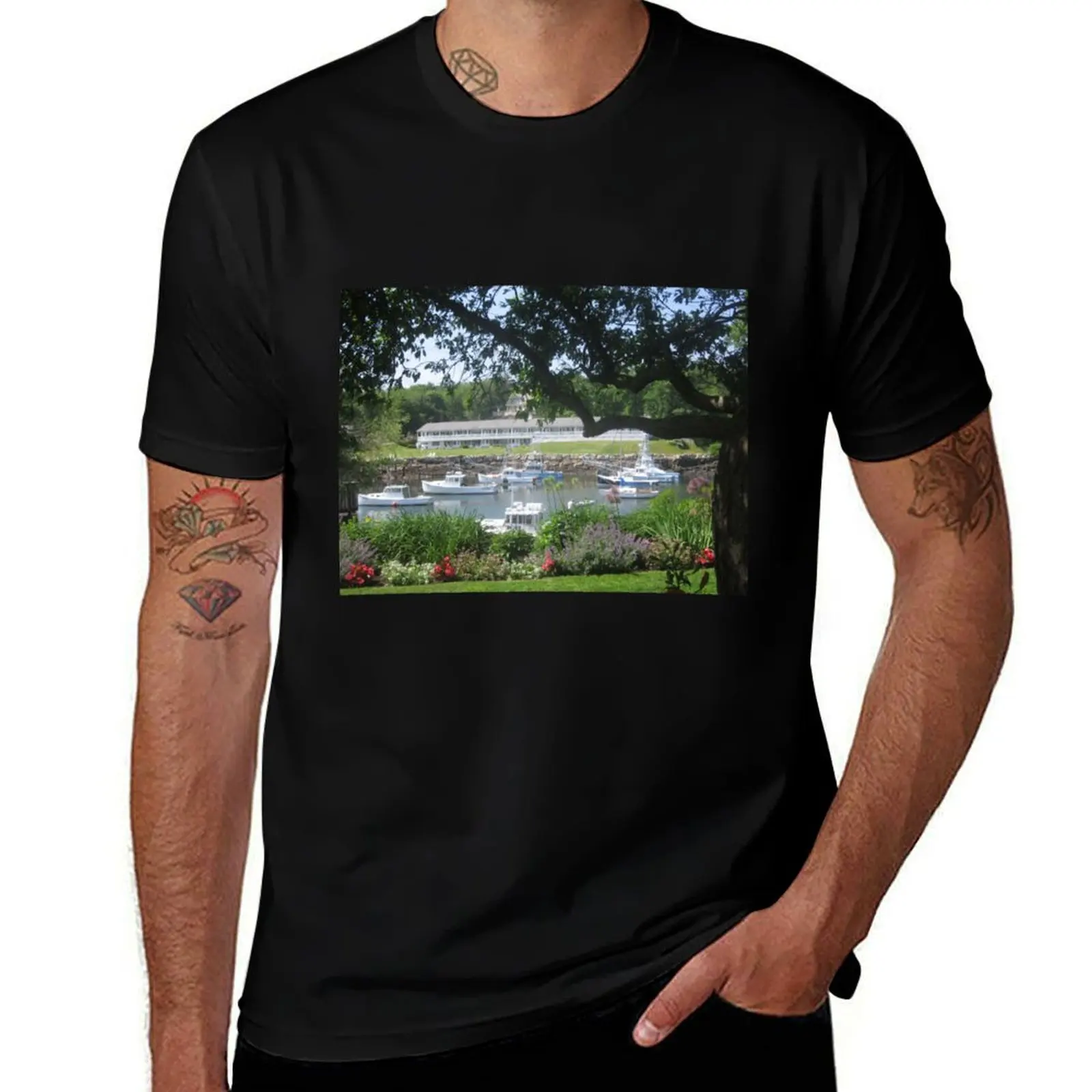 Boats through the Branches T-Shirt t shirts for man graphic cars t shirt man cotton T-Shirt
Boats through the Branches T-Shirt t shirts for man graphic cars t shirt man cotton T-Shirt