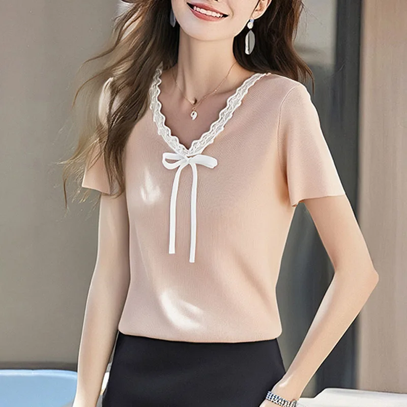 Short Sleeve Lace Knitted Sweater Women Pullovers Knitwears New V-Neck Lace-up Knit Sweater Pullover Women Tops Sweaters Q2733
Short Sleeve Lace Knitted Sweater Women Pullovers Knitwears New V-Neck Lace-up Knit Sweater Pullover Women Tops Sweaters Q2733