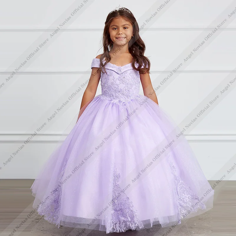 Customized Long Ball Gown Lavender Tulle Flower Girl Dress for Wedding Off Shoulder Kids Birthday First Communion Dress
Customized Long Ball Gown Lavender Tulle Flower Girl Dress for Wedding Off Shoulder Kids Birthday First Communion Dress