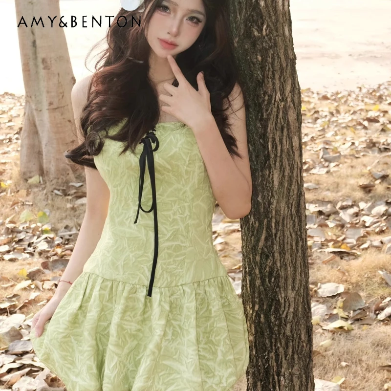 Original Green Sweet Spicy Sleeveless Women's Bud Dress 2025 Summer New Contrasting Color Lace-up sexy A-line Dresses Ladies
Original Green Sweet Spicy Sleeveless Women's Bud Dress 2025 Summer New Contrasting Color Lace-up sexy A-line Dresses Ladies