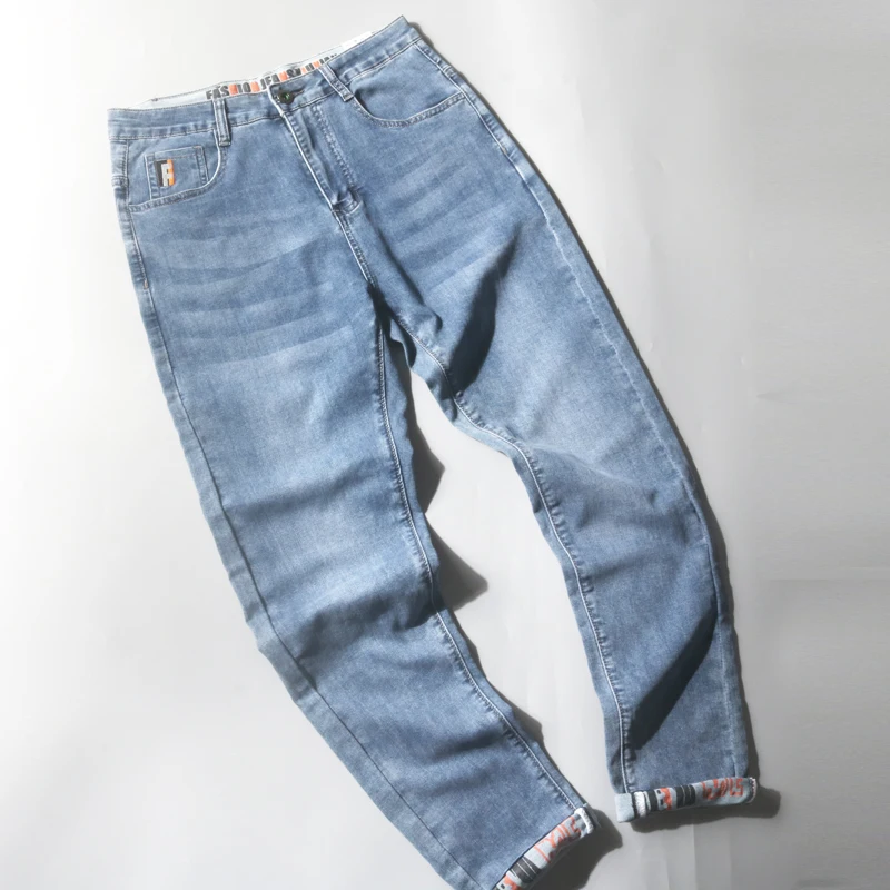 Men's Casual Printed Jeans Thin Straight Leg Spring Autumn Wear Comfortable Loose Fit Long Trousers for Youth Trendy Brand
Men's Casual Printed Jeans Thin Straight Leg Spring Autumn Wear Comfortable Loose Fit Long Trousers for Youth Trendy Brand