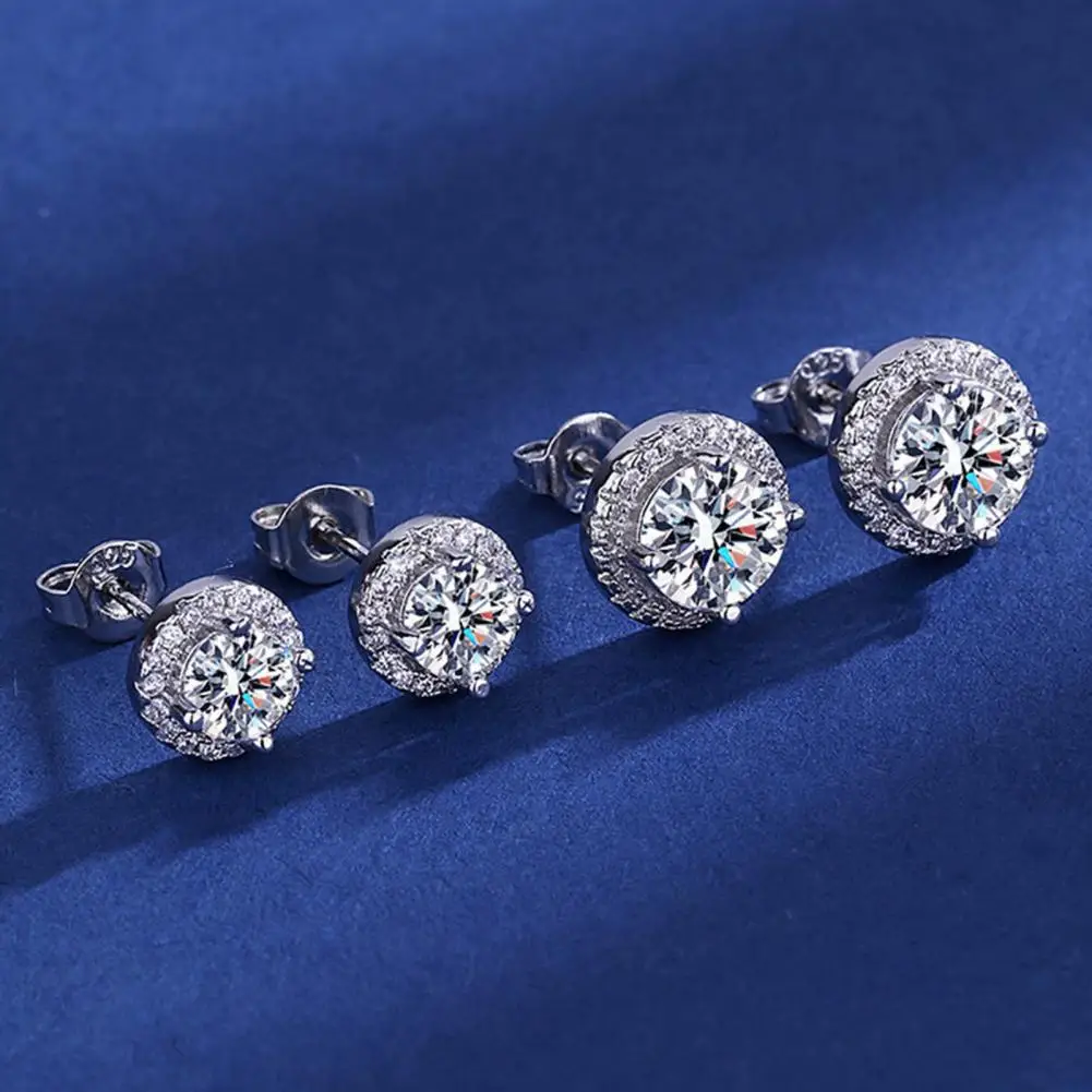 Cubic Zirconia Stud Earrings 1 Carat Diamond Earrings Elegant 360° Shiny One Carat Zircon Earrings Precision Cut Zirconia Studs
Cubic Zirconia Stud Earrings 1 Carat Diamond Earrings Elegant 360° Shiny One Carat Zircon Earrings Precision Cut Zirconia Studs