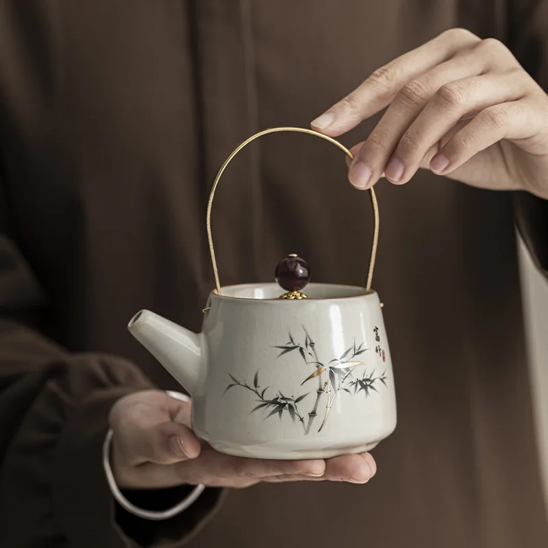 Чайный сервиз Кунг-фу из керамики Ru Kiln, цвет бежевый, с подъемной конструкцией, чайник с подъемным механизмом, для дома и офиса, простой и креативный дизайн
Чайный сервиз Кунг-фу из керамики Ru Kiln, цвет бежевый, с подъемной конструкцией, чайник с подъемным механизмом, для дома и офиса, простой и креативный дизайн