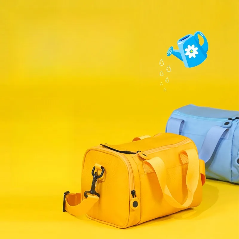 1pcs Fitness Dance Leisure Sports Bag Lightweight Water-Resistant Shoulder Tote Travel Bag for Gym Yoga Swimming Storage
1pcs Fitness Dance Leisure Sports Bag Lightweight Water-Resistant Shoulder Tote Travel Bag for Gym Yoga Swimming Storage
