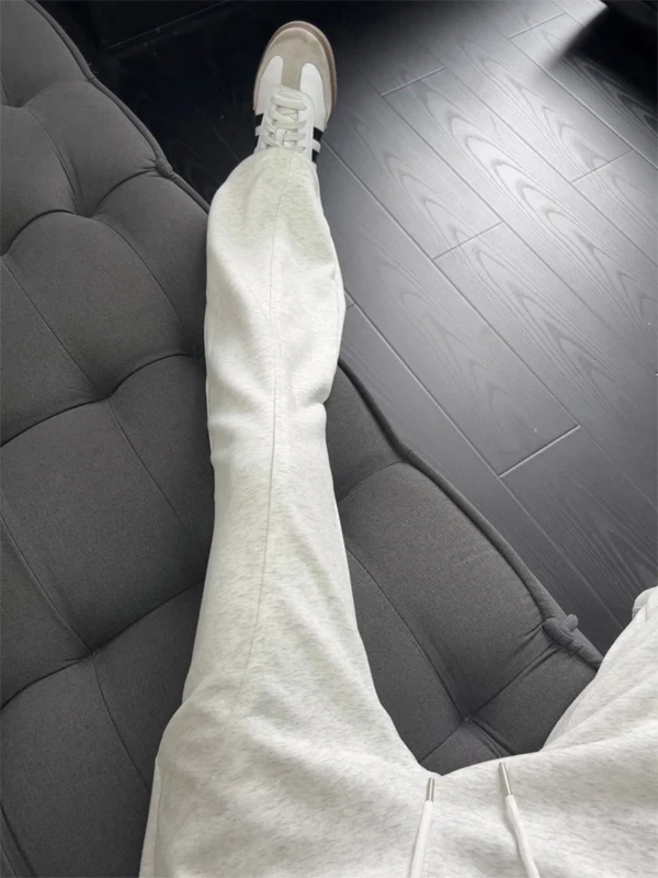 Light ey Cleanfit Straight Leg Casual Pants Men's Autumn Loose Wide Leg Trousers American Sle Casual Loose Fit Trousers
Light ey Cleanfit Straight Leg Casual Pants Men's Autumn Loose Wide Leg Trousers American Sle Casual Loose Fit Trousers