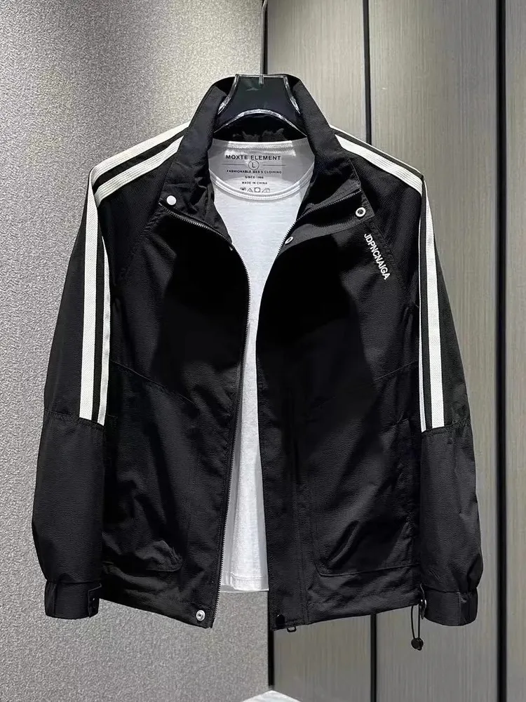 Autumn New Sle Men's Casual Faion Jaet Loose Fit Stand Collar Patchwork Workwear Outerwear Polyester Fiber Zipper Closure
Autumn New Sle Men's Casual Faion Jaet Loose Fit Stand Collar Patchwork Workwear Outerwear Polyester Fiber Zipper Closure