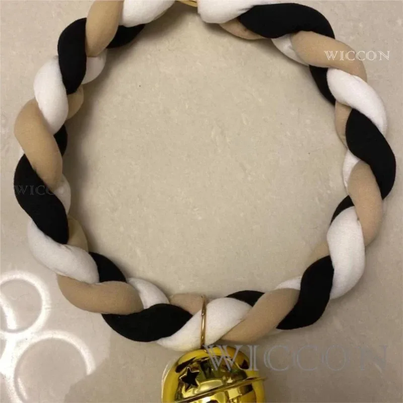 CyFursuit плетеное колье-колье для рождественской вечеринки, реквизит для косплея с животными, ожерелье из веревки, 2 цвета, колокольчик, 60 см, воротник для пушистого косплея
CyFursuit плетеное колье-колье для рождественской вечеринки, реквизит для косплея с животными, ожерелье из веревки, 2 цвета, колокольчик, 60 см, воротник для пушистого косплея