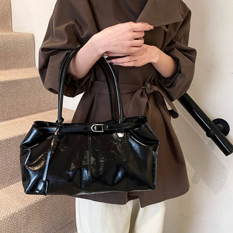 Oil Wax PU Belt Buckle Underarm Shoulder Bag,Soft Solid Color Top Handle Women Tote Bag,Vintage Commuter Shopper Slouchy Handbag
Oil Wax PU Belt Buckle Underarm Shoulder Bag,Soft Solid Color Top Handle Women Tote Bag,Vintage Commuter Shopper Slouchy Handbag