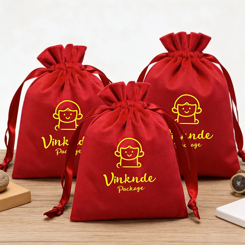 Custom Logo Soft Velvet Jewelry Bags 9x12cm Red Flannel Drawstring Pouch For Perfume Earrings Rings Brooch Keychina Oil Candy
Custom Logo Soft Velvet Jewelry Bags 9x12cm Red Flannel Drawstring Pouch For Perfume Earrings Rings Brooch Keychina Oil Candy