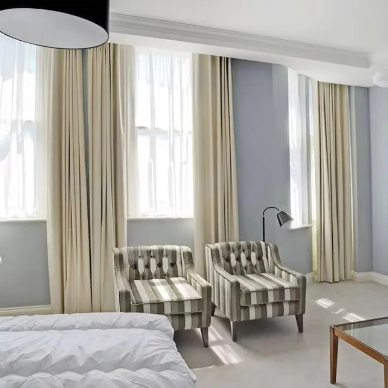 Modern Luxury Hotel Curtains Window Shades Woven Cubicle Drapes for Windows
Modern Luxury Hotel Curtains Window Shades Woven Cubicle Drapes for Windows
